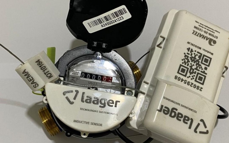 Empresa está substituindo os hidrômetros